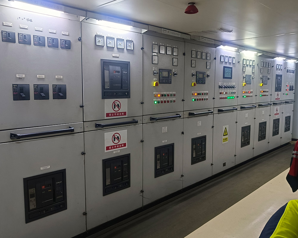 Main distribution panel
