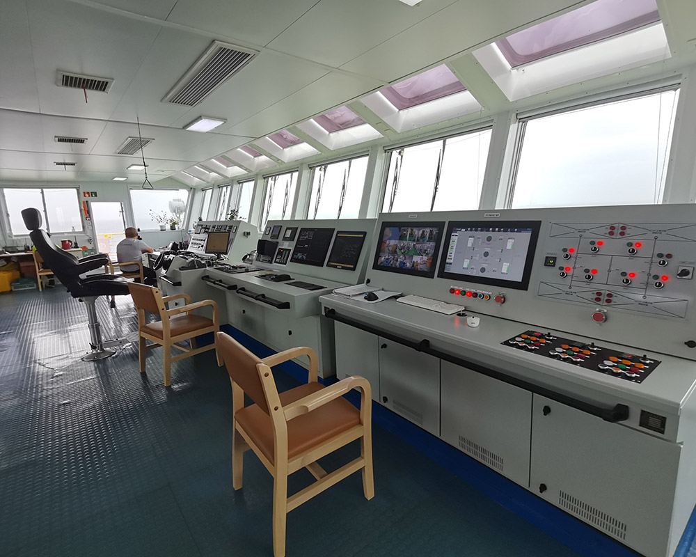 Driving console